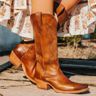 FREEBIRD | WOMEN'S WOODLAND-TAN | STYLISH OUTLET FREEBIRD | WOMEN'S WOODLAND-TAN | STYLISH OUTLET